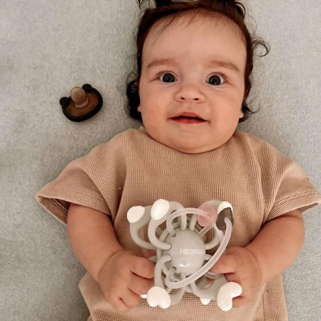 HEORSHE kosminio dizaino kramtukas – švelnus dantenoms, stilingas ir funkcionalus