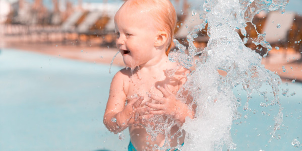 Ar chloras kenkia kūdikių odai?